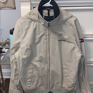 Tommy Hilfiger windbreaker jacket